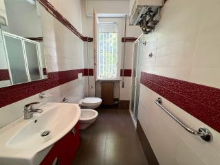 28 Trilocale a pochi passi dal mare - 1