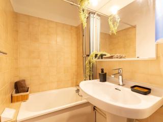 Appartement T2 sud, calme, proche Saint-Lary, 4 pers. - FR-1-296-523 - 6