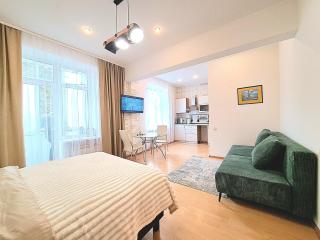 Изумрудная студия на Дарвина в центре - 6