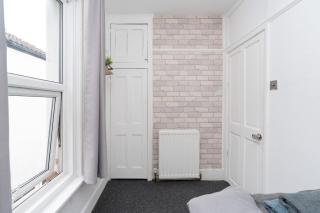 Open Mind Property - 9 Guests & Free Parking - 5