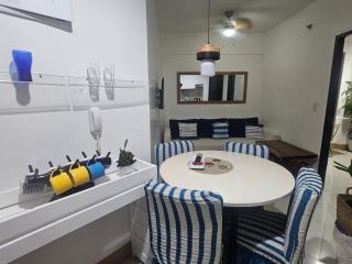 1 BR-High Floor - 1