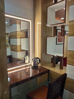 Hotel Sapphire Inn - 2