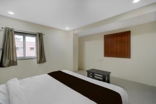 SPOT ON Sriman Stay Inn - 2