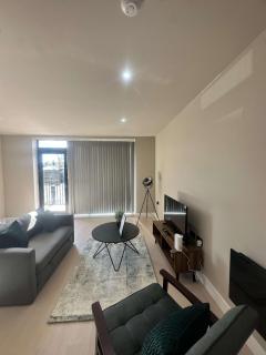 Modern & Spacious 1 Bed Apartment in Birmingham - 0