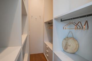 Como Volta Square with Terrace by Rent All Como - 5