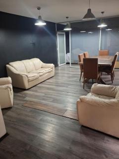 Shopping Clinicas 9 pers Providencia Parking - 0