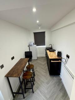 Side Separate Independent Annexe - 5