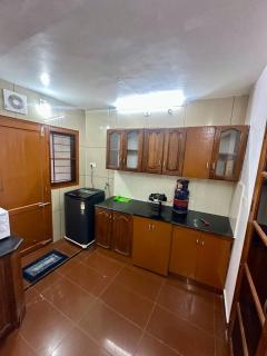 LAVIZ, Comfy 2BHK, Walk to Padmanabhaswamy Temple - 5