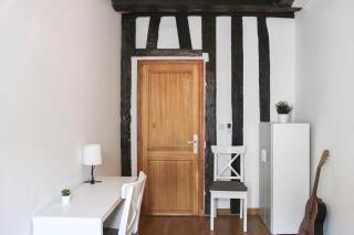 Spacious duplex in the heart of Paris - 1