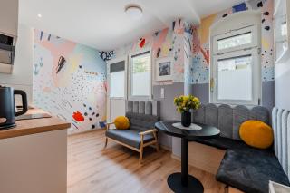 Artful Microapartment - Self Check In - 0