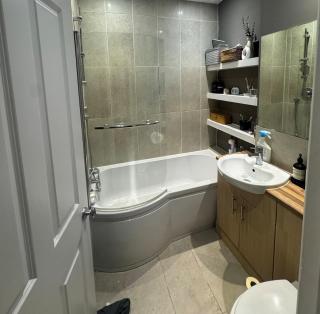 Modern 1-Bed Flat in Fulham - 4