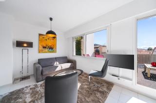 Superbe 2 pièces avec grande terrasse en plein cœur du centre-ville - 8