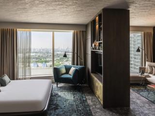 Novotel London Canary Wharf - 1