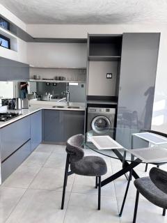 The Aurelian Apartment - 9