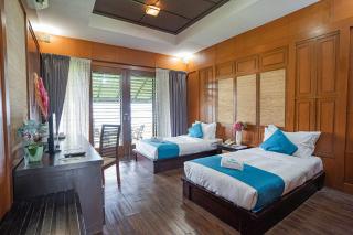 The Langit Duyong Marina Resort - 9