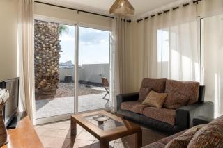 Gonçalves Guest House Patio and Sea View - 4