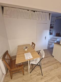 Massilia Shelter - 8