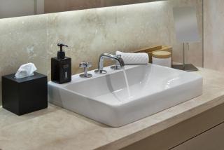 Lumina Residences 2BR Skyline Escape - 2