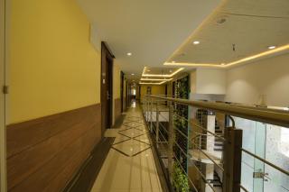 FabHotel Phoenix Resorts - Nr M Chinnaswamy Stadium - 7