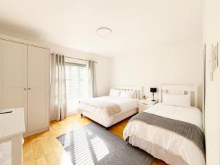 The Bucket List Guest House - 3
