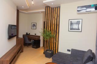 Grayville Hotels and Bistro - 9