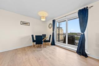 Hawkhill 1 Bedroom Apartment - Edinburgh - 8