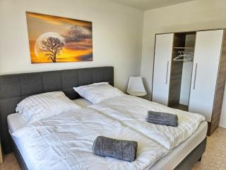 3 Zimmer Apartment mit Balkon - 2