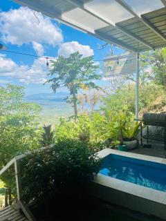 Lunos hilltop Cabin - 8