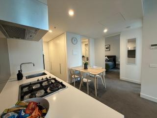 Prime location in Southbank - 8
