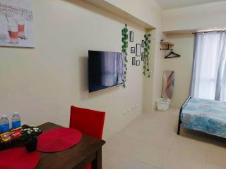 Fully Furnished Studio Unit at Avida Riala with Fast WIFI and Netflix - 5