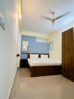 StayhomeStays Prime - 4
