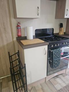 Fawn Lodge, Kelling Heath - Woodland Setting and Pets Welcome - Kelling - 6