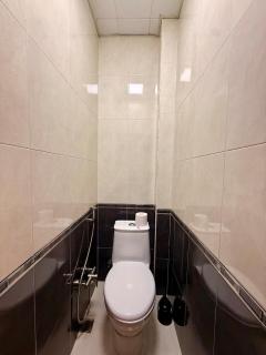 Stylish Stay Overlooking Fountain Square - 4