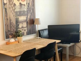 Scandinavian Modern home 1BR City Center Kamppi - 6