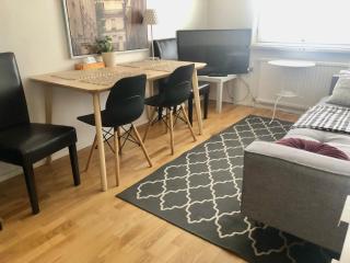 Scandinavian Modern home 1BR City Center Kamppi - 9