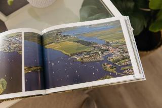 Semi-Detached Harbour House in Heeg for 6 Guests with Private Dock & Inner Harbour Views - 1