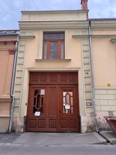 Pécs Király 12 - 7