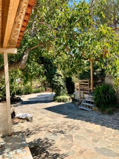 Daydream Nature Home - Hot Tub & Cinema Experience - 2