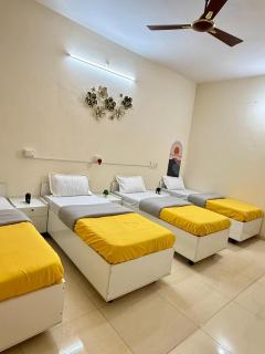 Elite Hostel- A Stay For Working Professional,Solo Traveller - Poona - 9