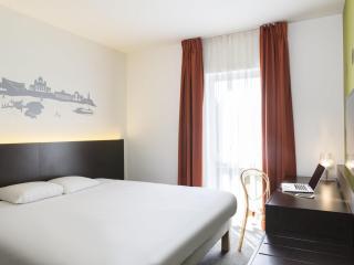 Ibis Styles La Louvière - 1