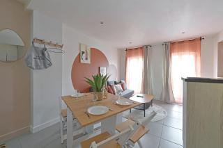 Mamma Mia! Terrasse vue Palais des Papes - 4