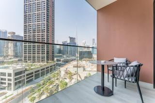 Furnished Studio with Burj Khalifa View, Near Dubai Water Canal, with Easy Access to Downtown, Peninsula Five - 3, Business Bay by Deluxe Holiday Homes - 8