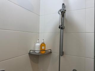Suasana Suites Johor Bahru 2 Bedroom 6pax with Pool and Free Parking - 9