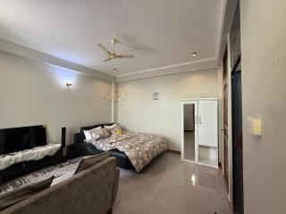 King luxury bedroom - 2