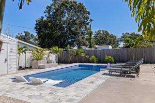 Stylish St Pete Vacation Home with Private Pool! - 8