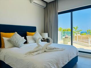 Skyline & Seaview Penthouse - 6