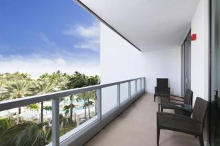Fontainebleau Sorrento Jr suite - 4