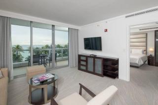 Fontainebleau Sorrento Jr suite - 1
