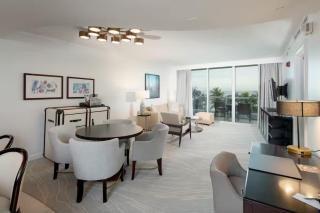 Fontainebleau Sorrento Jr suite - 5
