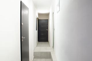 Tiny Studio w Detached Bath - 8